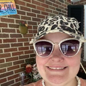 Meet your Posher, Brandi